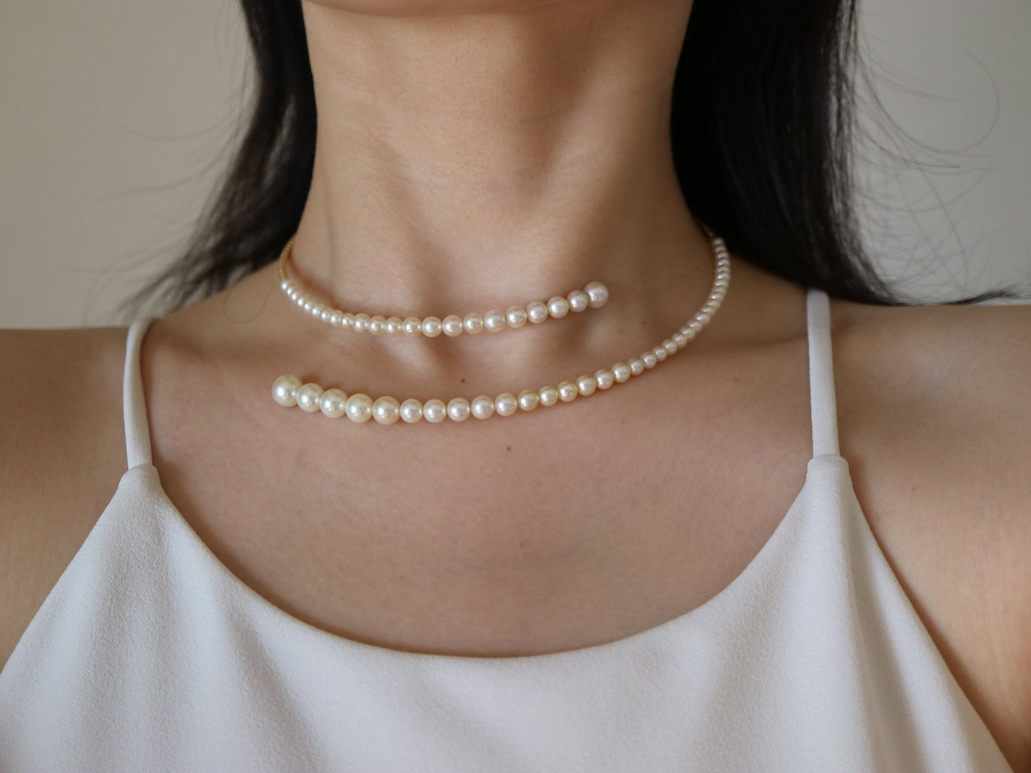 Gradient Sized Akoya Pearl & 10K Gold Beads Memory Wire Choker Necklace - KOKOPEARLJEWELRY - 7