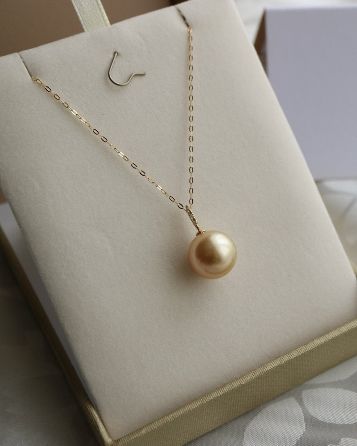 11mm Golden South Sea Pearl Diamond Pendant Necklac 18K Yellow Gold - KOKOPEARLJEWELRY - 8