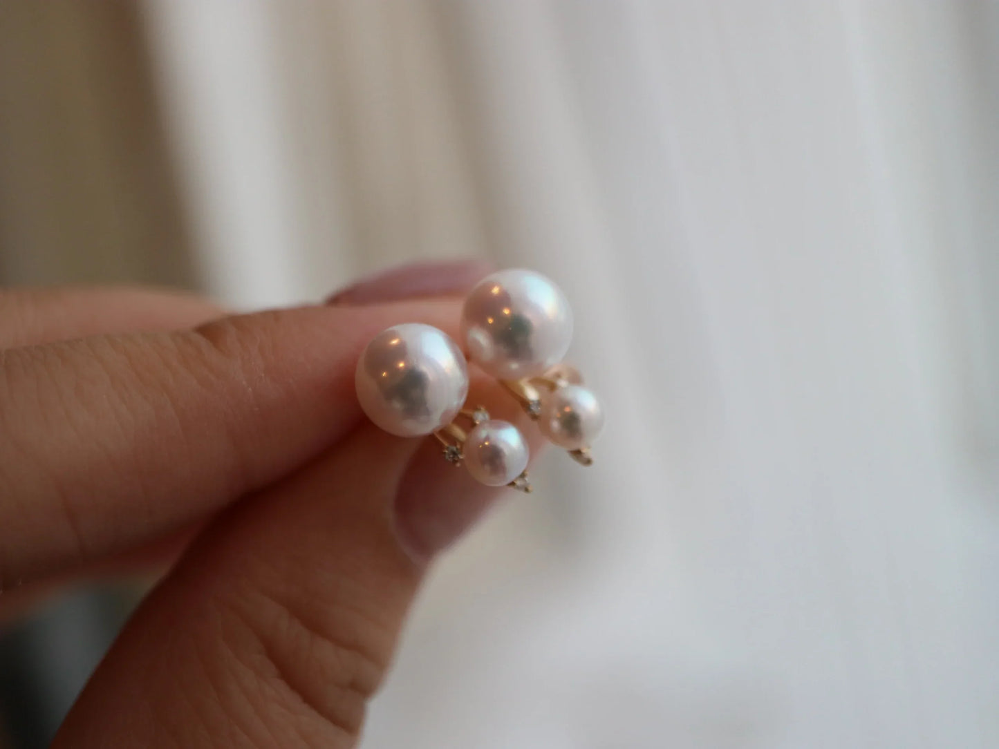 4+7.5mm Bông Tai Đính Ngọc Trai Akoya Đôi và Kim Cương 18K Vàng Vàng