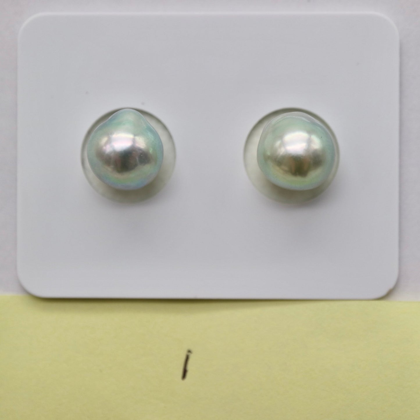 One of a Kind 7.5-8mm Natural Color Baroque Akoya Pearl Earring
