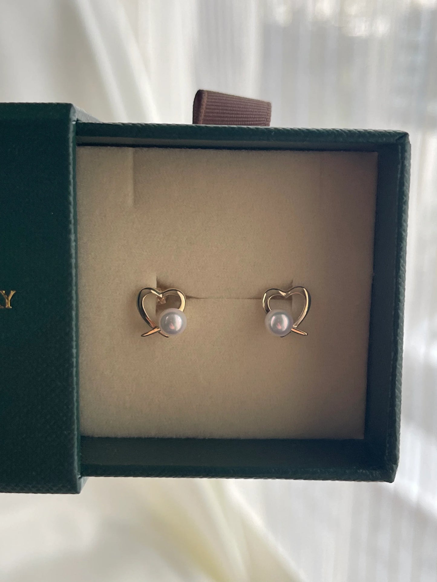 4mm Akoya Pearl Little Heart Stud Earrings 10K Yellow Gold - KOKOPEARLJEWELRY - 6