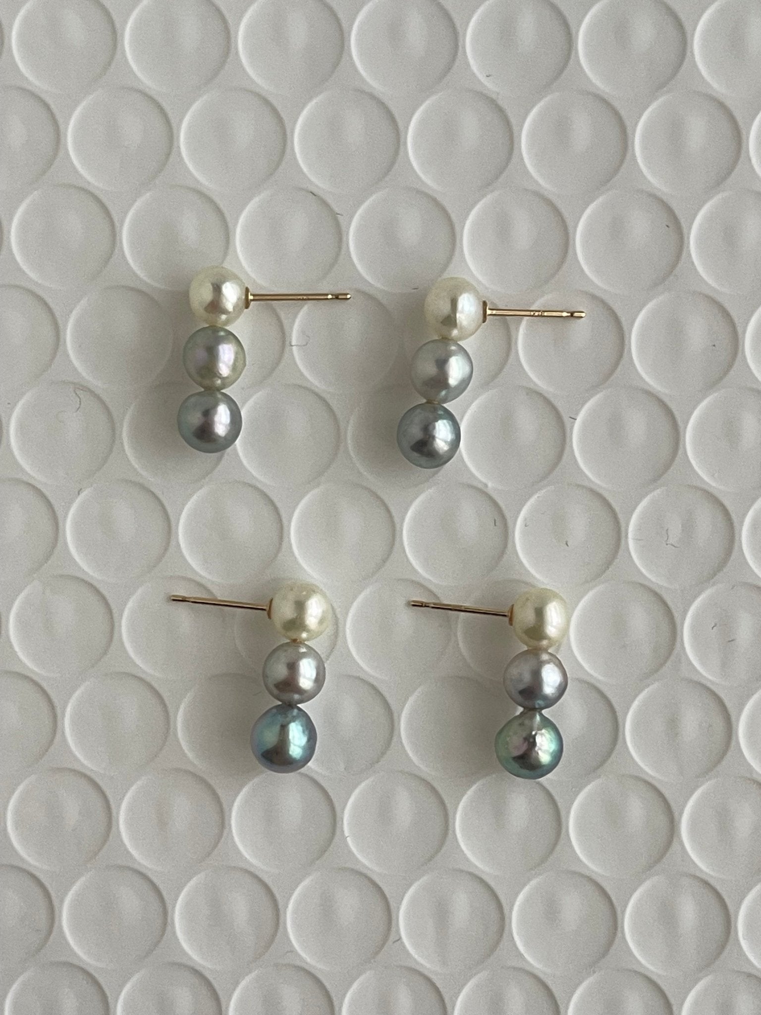 Natural Silver Blue 5mm Akoya Pearl Bar Earrings 18K Yellow Gold - KOKOPEARLJEWELRY - 8