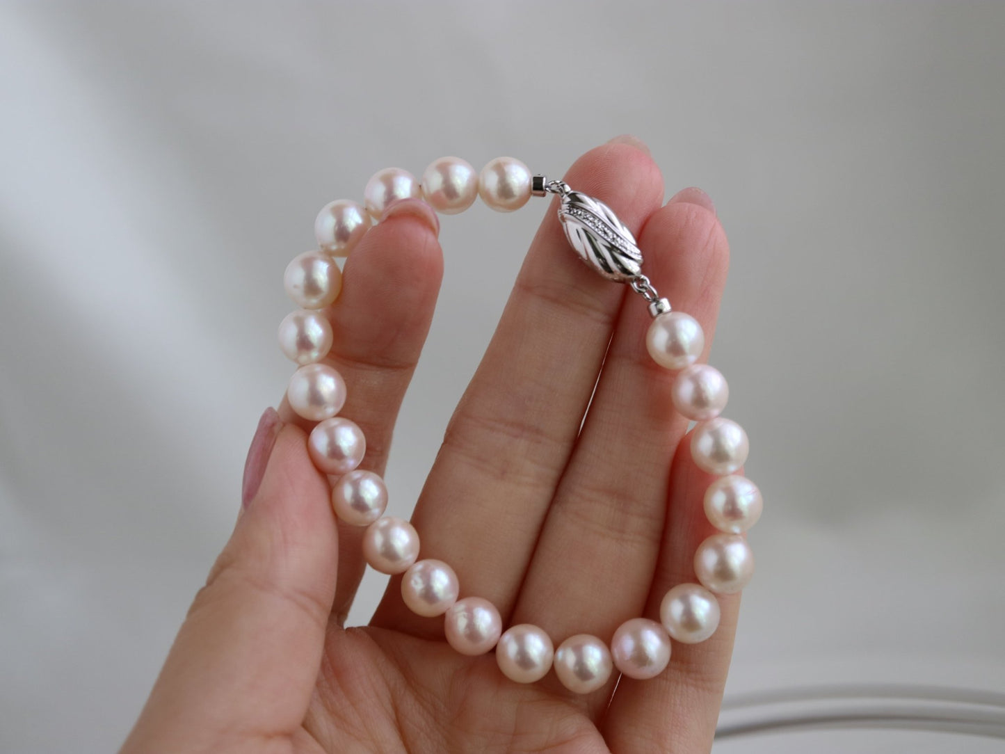 Pinkish White 7.5mm Akoya Pearl Strand Bracelet - KOKOPEARLJEWELRY - 5