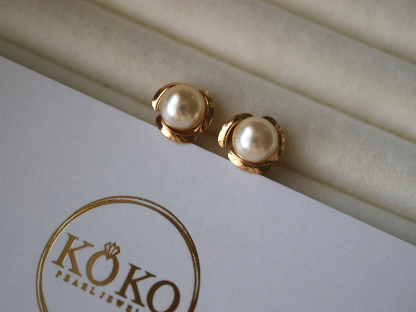 7.5mm Natural Cream Golden Akoya Pearl Rosebud Stud Earrings 18K Yellow Gold - KOKOPEARLJEWELRY - 7