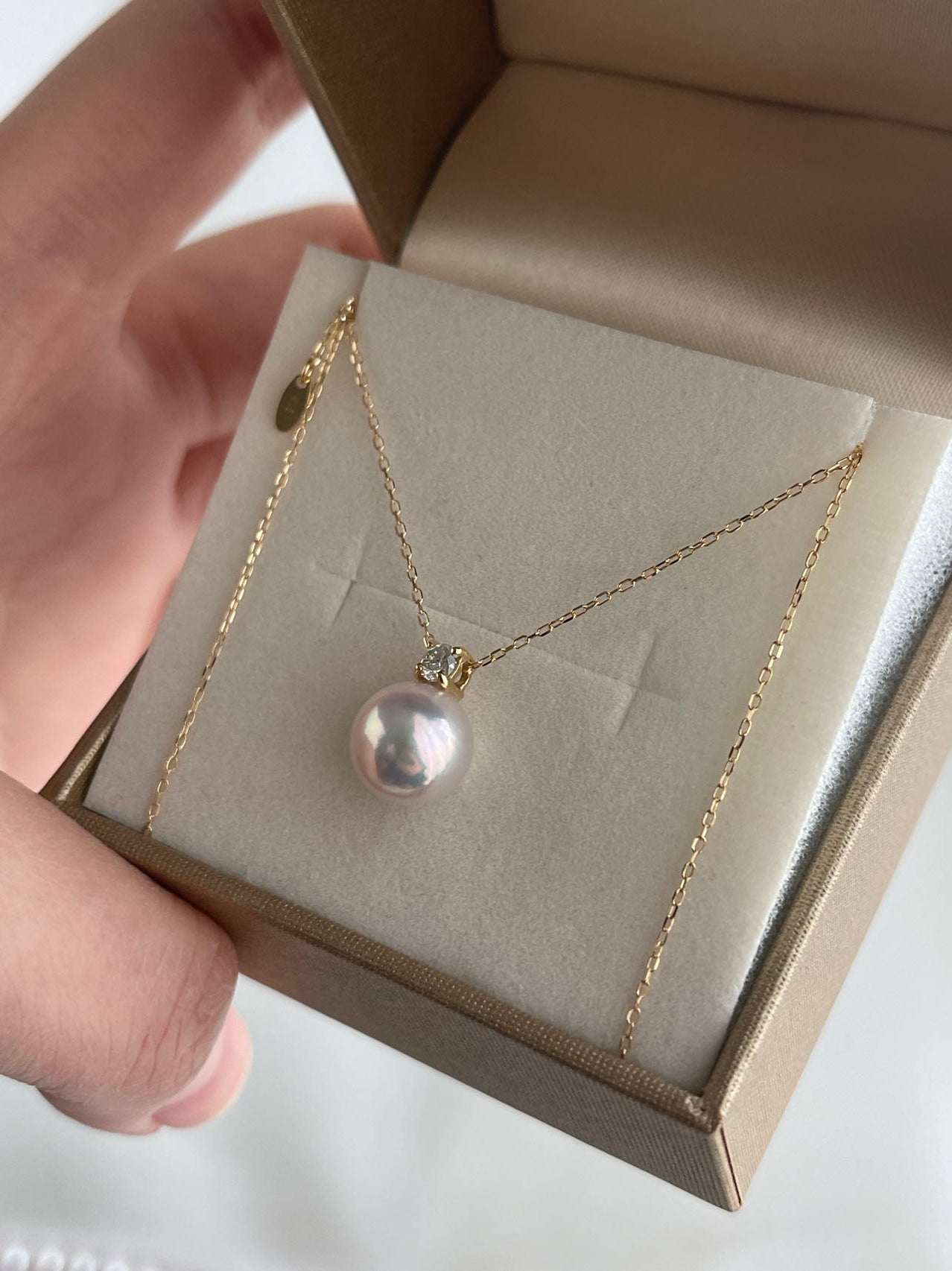 Mirror Like Lustre 8.5mm Akoya Pearl Diamond Pendant Necklace 18K Yellow Gold - KOKOPEARLJEWELRY - 5