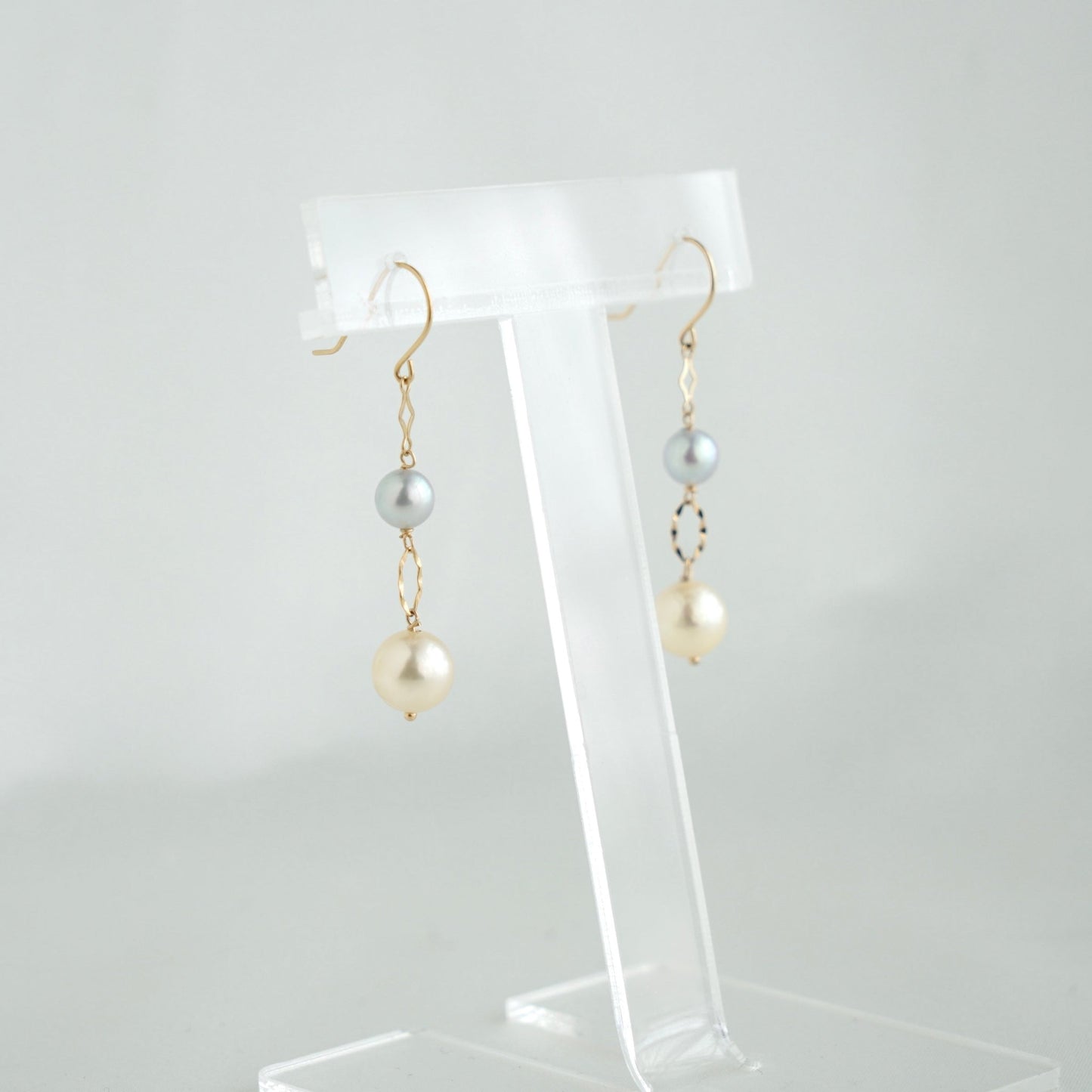 Two Color Akoya Pearl Dangle Hook Earrings 18K Yellow Gold - KOKOPEARLJEWELRY - 2
