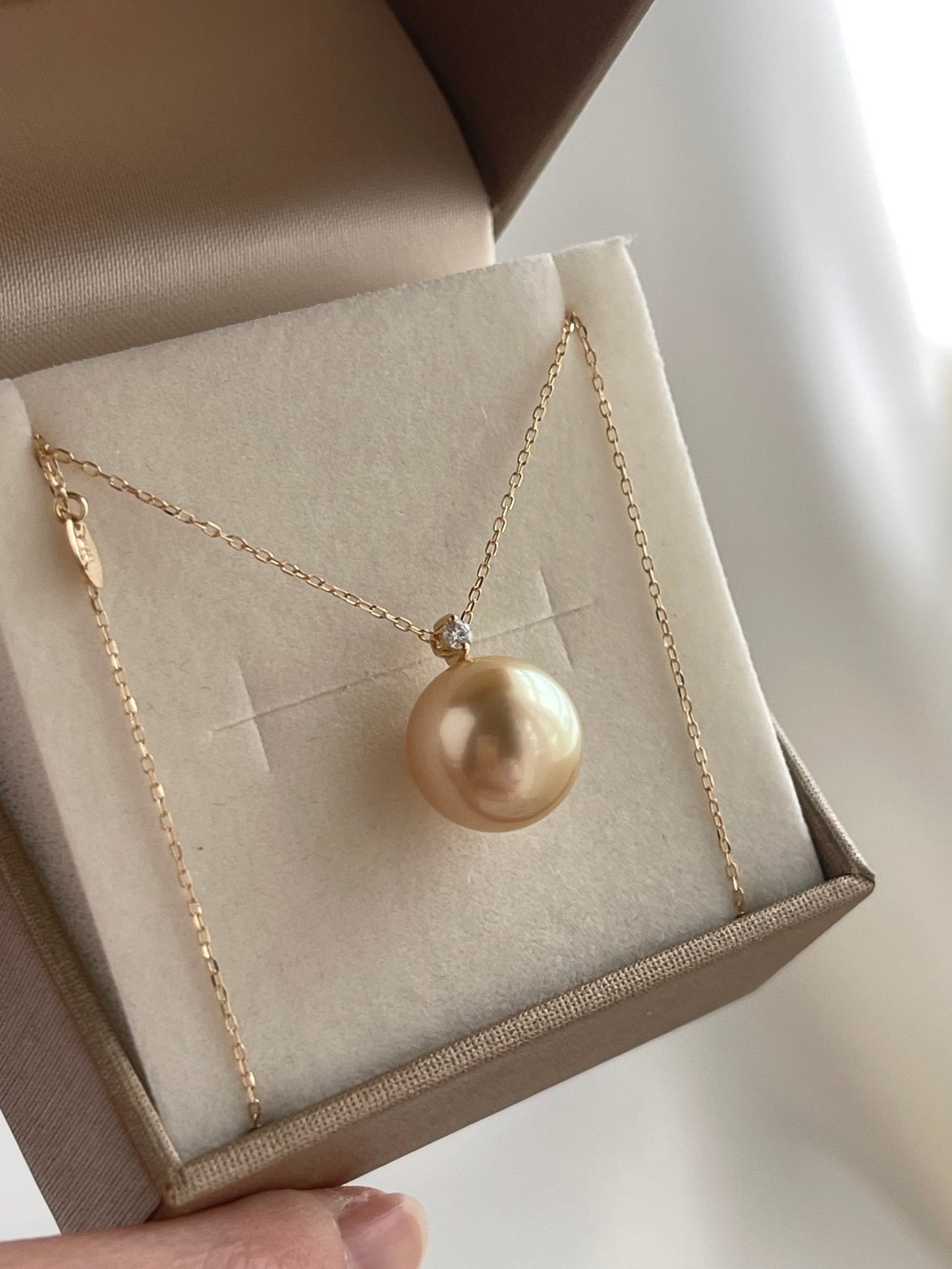 11mm Golden South Sea Pearl Diamond Pendant Necklace 18K Yellow Gold - KOKOPEARLJEWELRY - 11