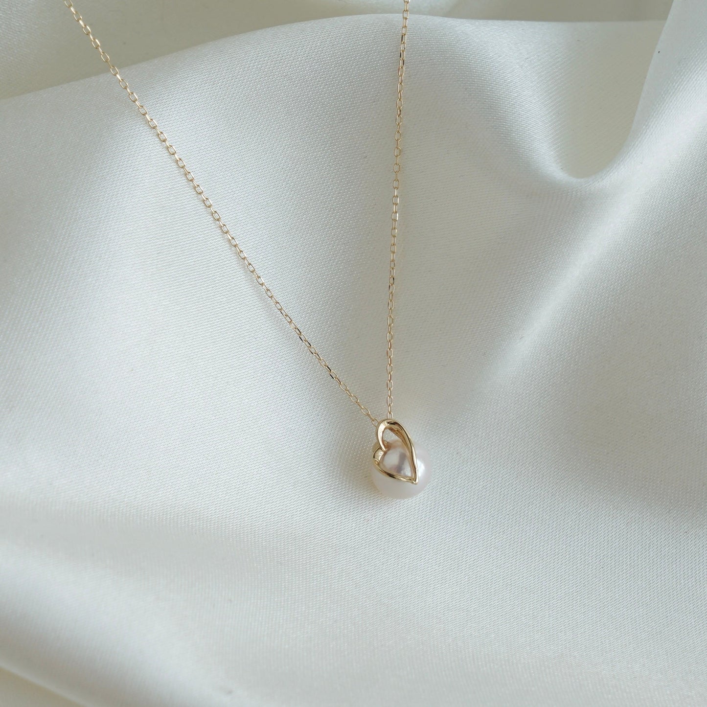 7mm Akoya Pearl Heart Shaped Pendant Necklace 10K Gold - KOKOPEARLJEWELRY - 7