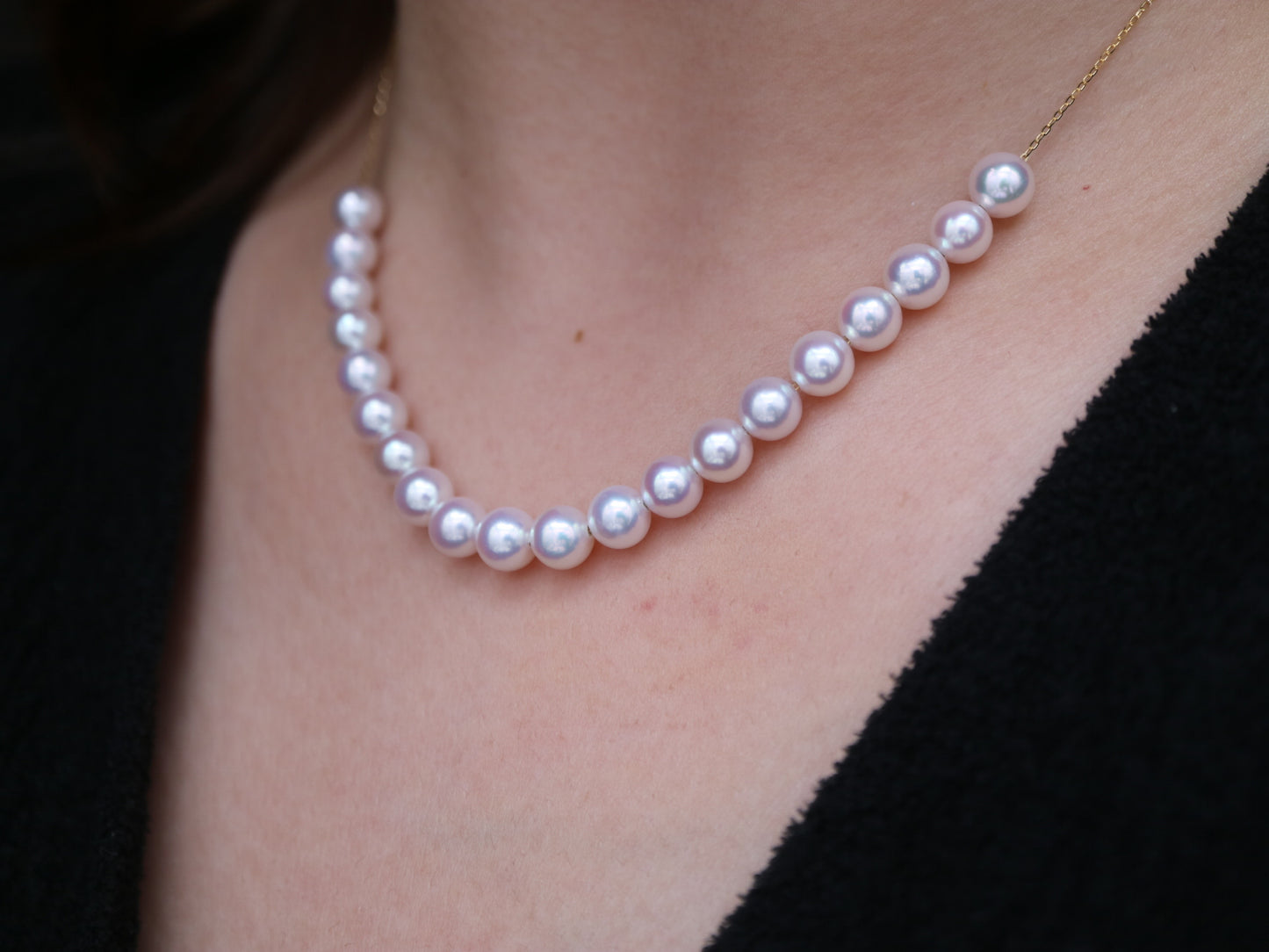 Movable 6mm Akoya Pearl Station Necklace 18K Yellow Gold All-in-One