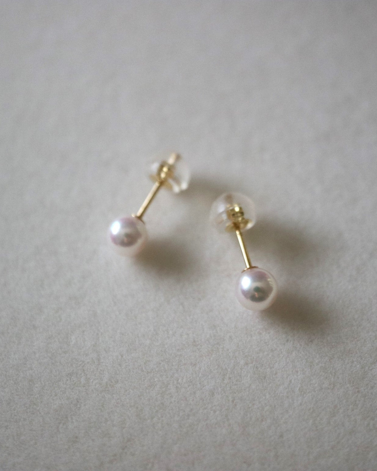 4mm Akoya Pearl Stud Earrings 18K Yellow Gold - KOKOPEARLJEWELRY - 3