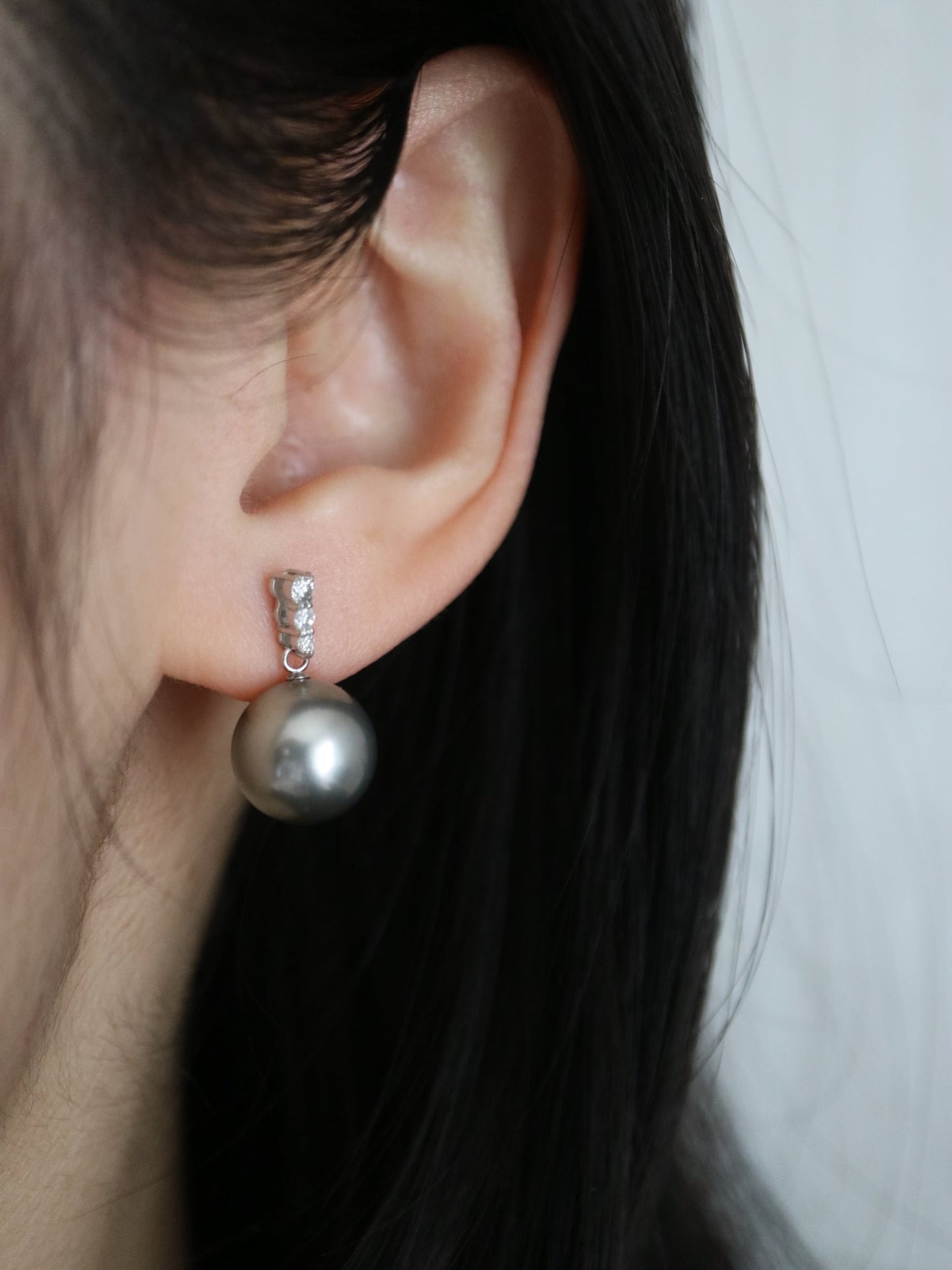 12mm Platinum Gray Tahitian Pearl Dimond Dangle Earrings Pt900 - KOKOPEARLJEWELRY - 1
