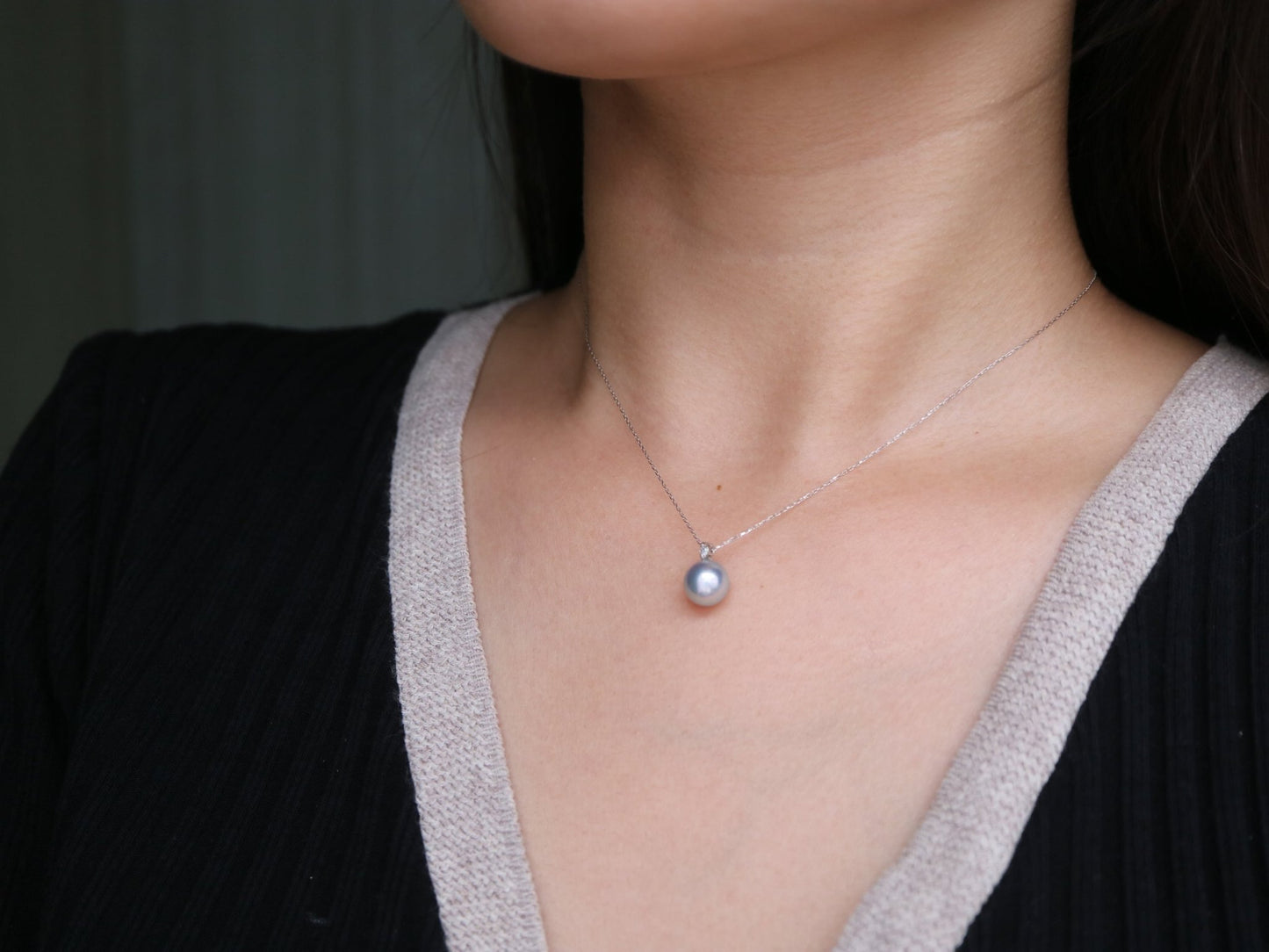 8mm Natural Silver Gray Akoya Pearl Diamond Pendant Necklace 18K White Gold - KOKOPEARLJEWELRY - 2