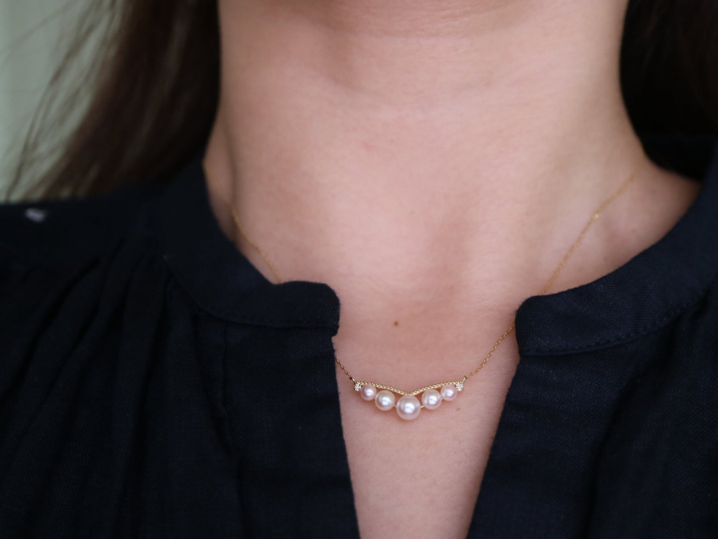 3 - 5.5mm Gradient Sized Akoya Pearl Diamond Bar Pendant Necklace 18K Yellow Gold - KOKOPEARLJEWELRY - 2