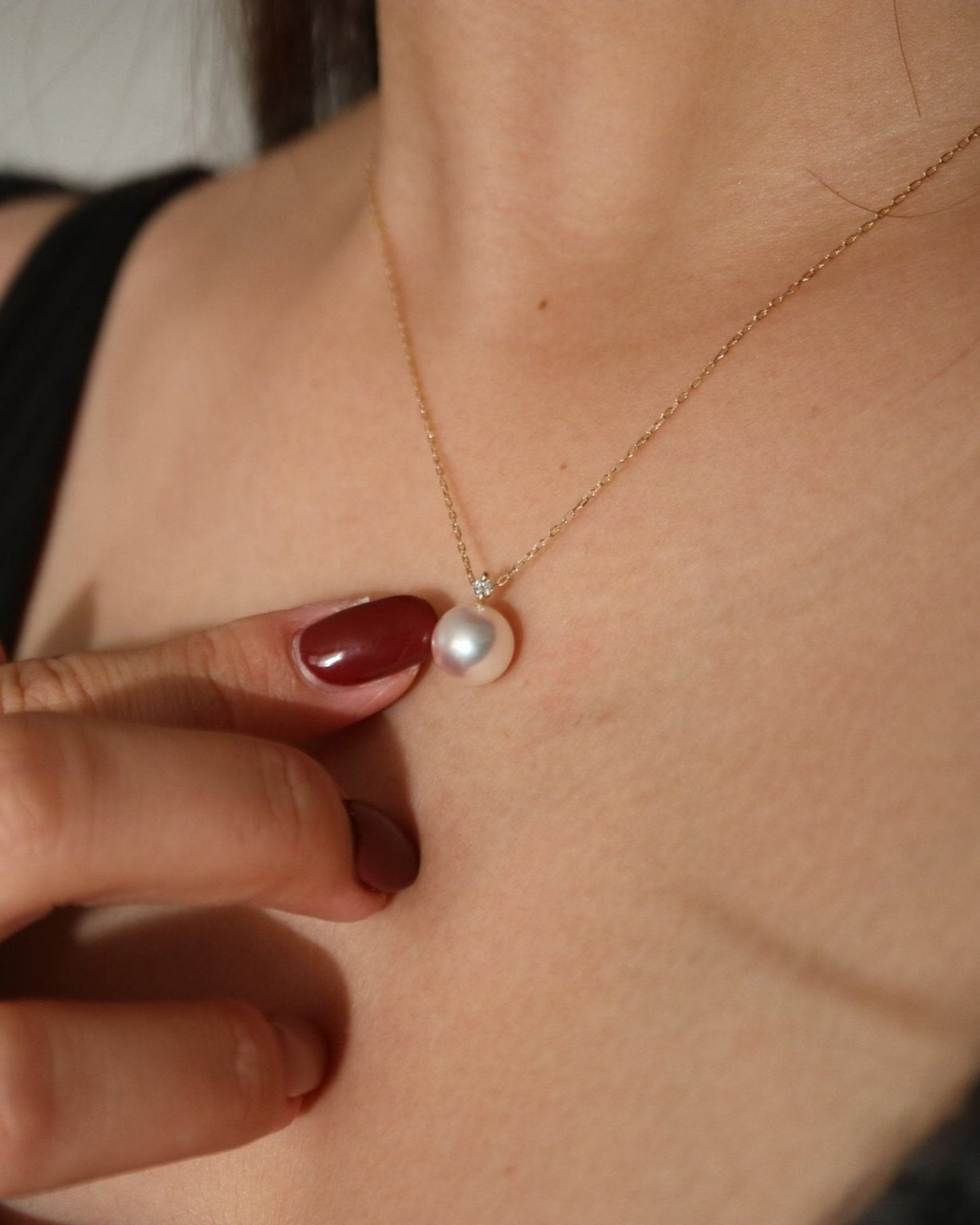 Mirror Like Lustre 8mm Akoya Pearl Diamond Pendant Necklace 18K Yellow Gold - KOKOPEARLJEWELRY - 3