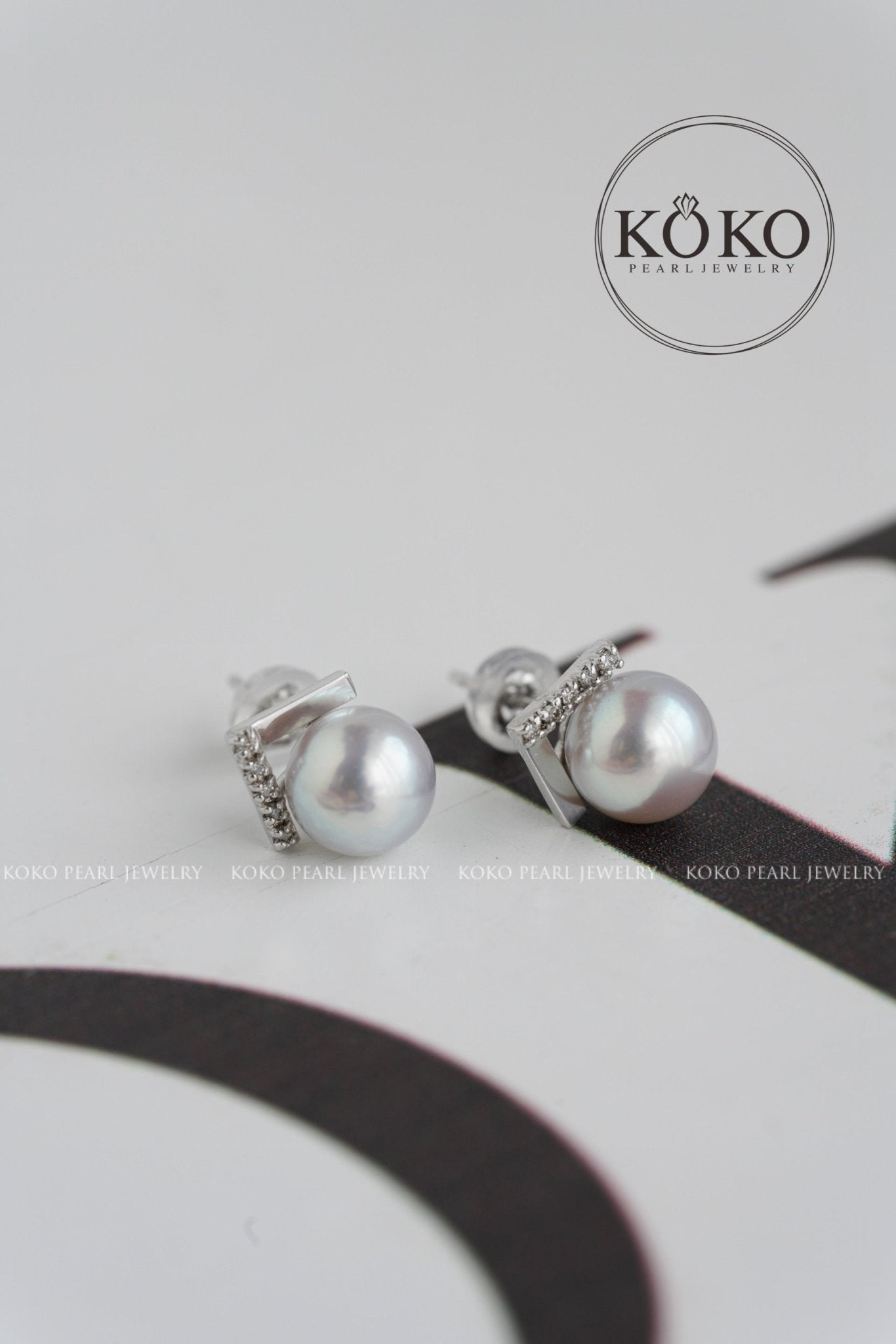 7mm Natural Silver Gray Akoya Pearl V Shaped Diamond Stud Earrings 18K White Gold - KOKOPEARLJEWELRY - 6