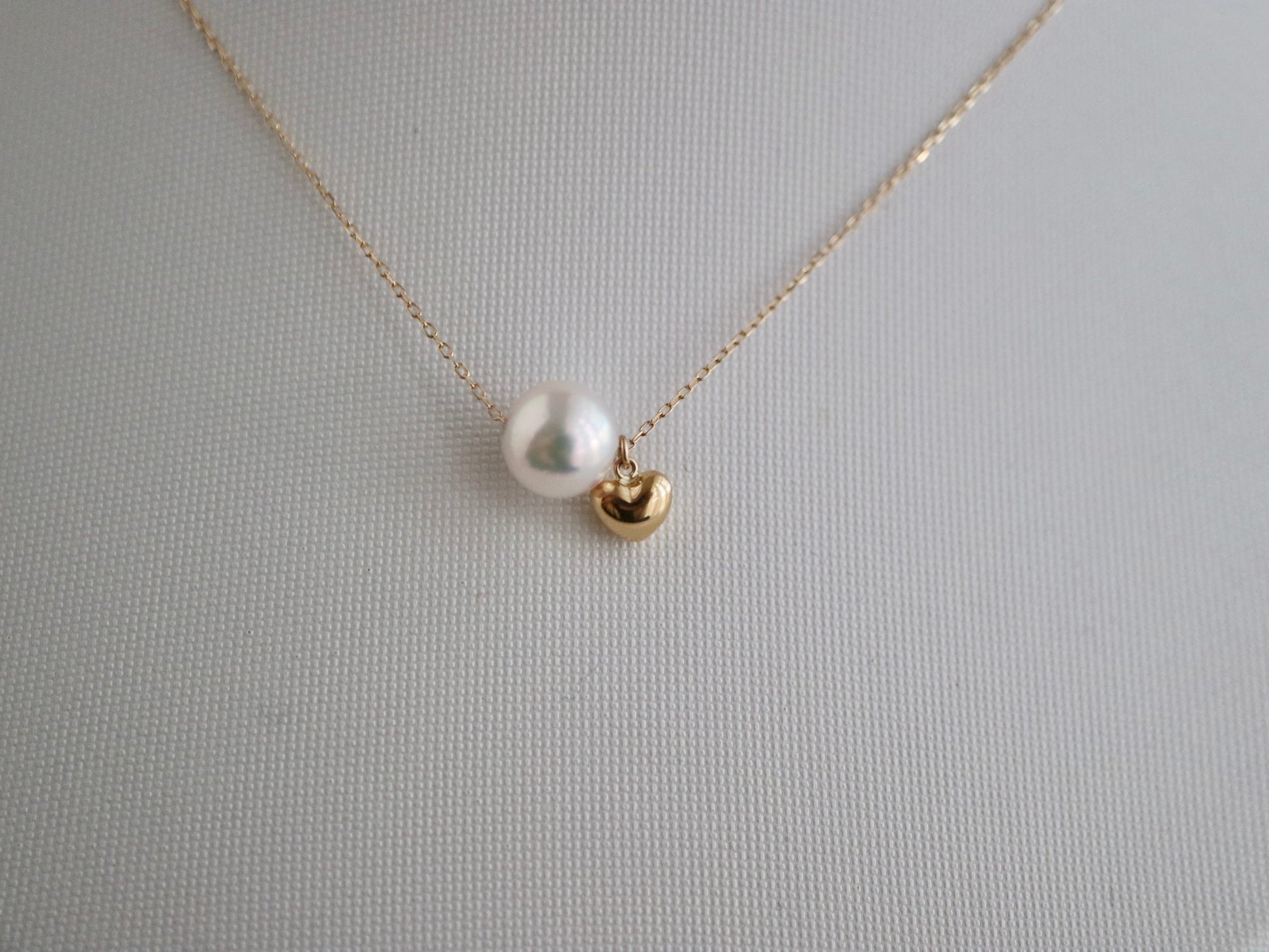 7.5mm Akoya Pearl Little Heart Floating Pendant Necklace 10K Gold - KOKOPEARLJEWELRY - 10