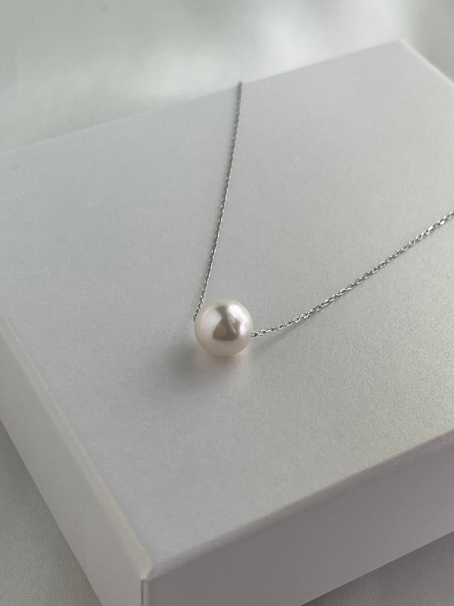 8.5 - 9mm Akoya Pearl Floating Pendant Necklace – 10K White Gold Chain - KOKOPEARLJEWELRY - 9