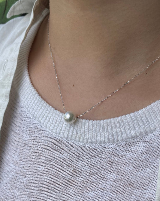 8.5 - 9mm Akoya Pearl Floating Pendant Necklace – 10K White Gold Chain - KOKOPEARLJEWELRY - 1