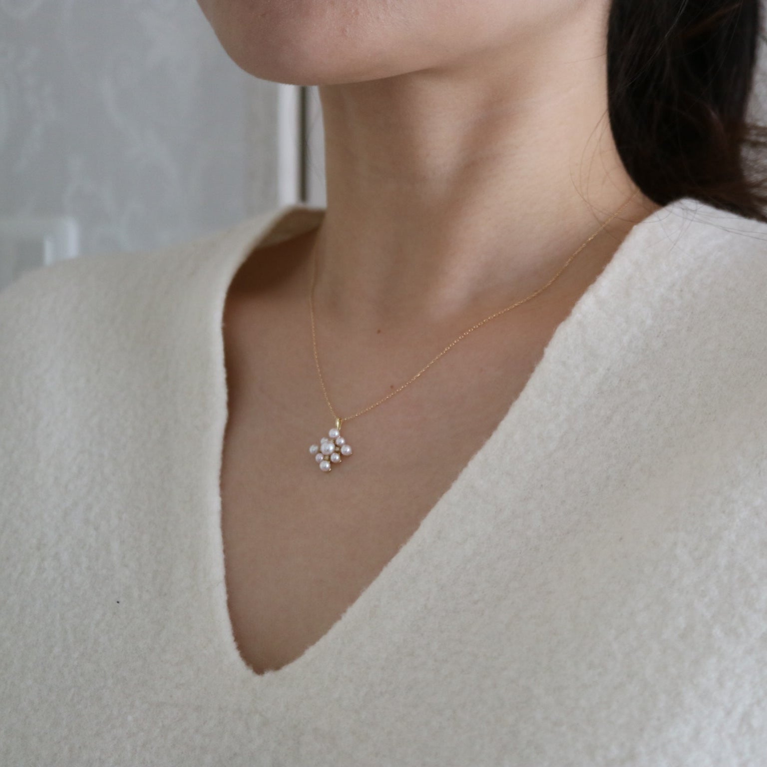 3 - 4.5mm Akoya Pearl Diamond Snowflake Pendant Necklace 18K Yellow Gold - KOKOPEARLJEWELRY - 3