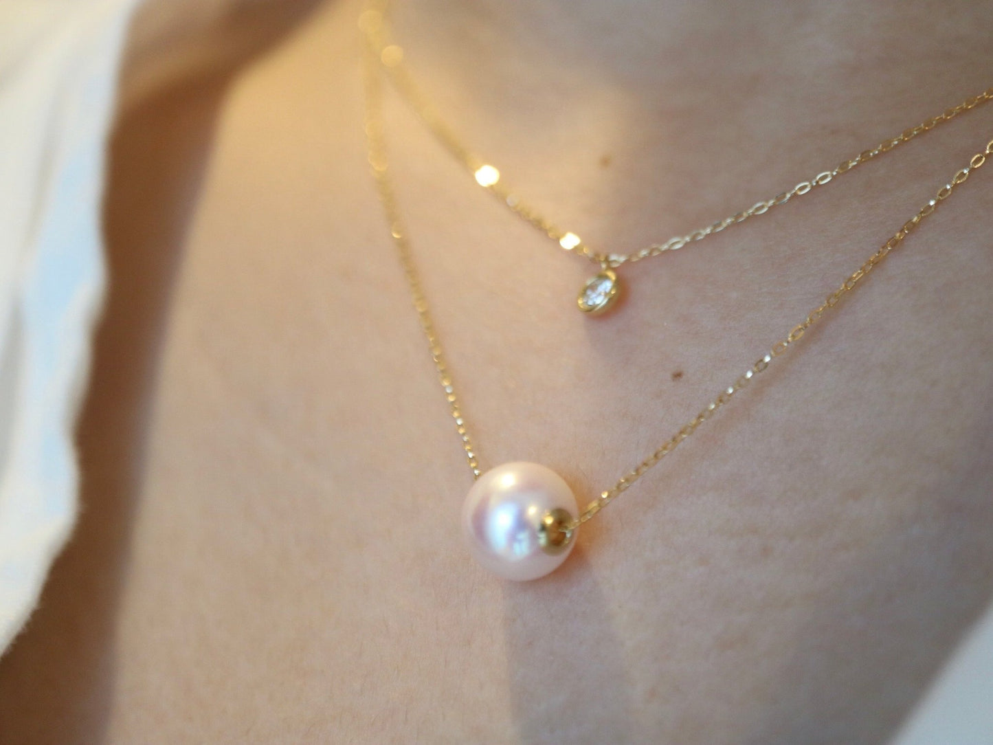 8.5mm Akoya Pearl Dimond Double Layered Floating Pendant Necklace 18K Yellow Gold - KOKOPEARLJEWELRY - 4