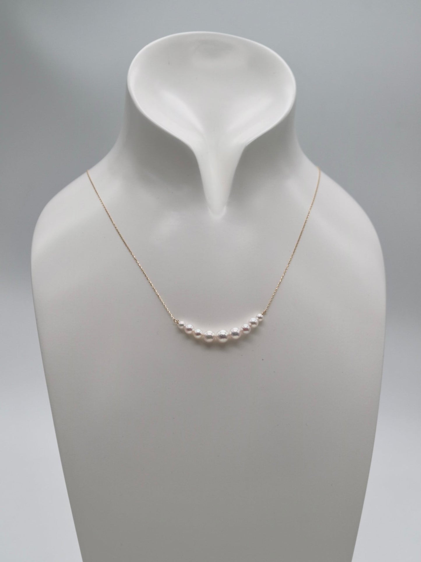 3.5 - 6mm Gradient Sized Akoya Pearl Smile Pendant Necklace 18K Yellow Gold - KOKOPEARLJEWELRY - 9