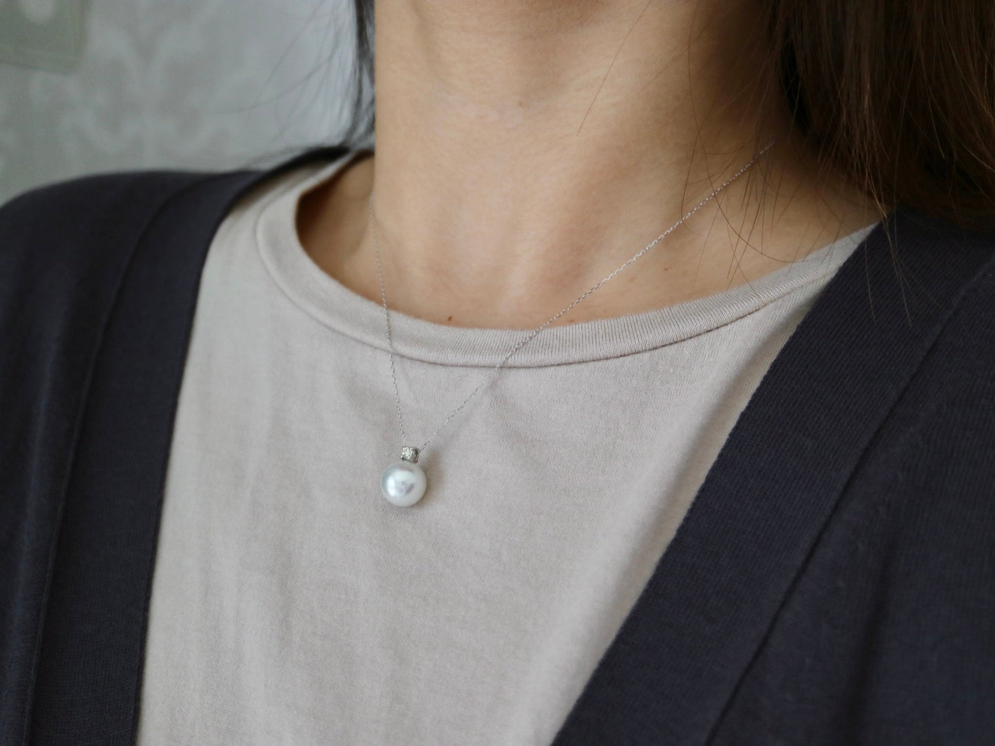 10mm 11mm White South Sea Pearl Diamond Pendant Necklace 18K Gold - KOKOPEARLJEWELRY - 3