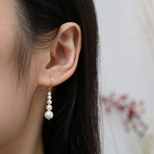 Champagne Golden Gradient Sized Akoya Pearl Hook Earrings