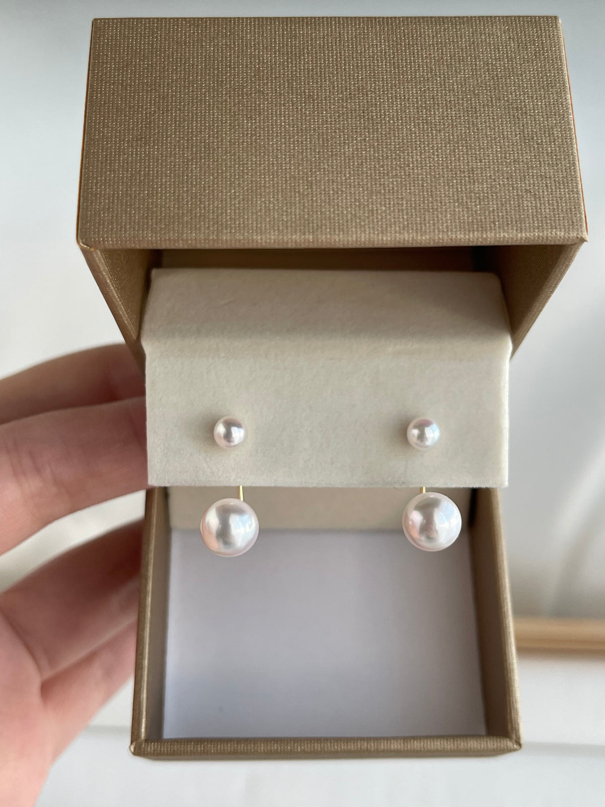 2ways wearing 4.5+8.0mm Akoya pearl L shaped earrings 18k yellow gold