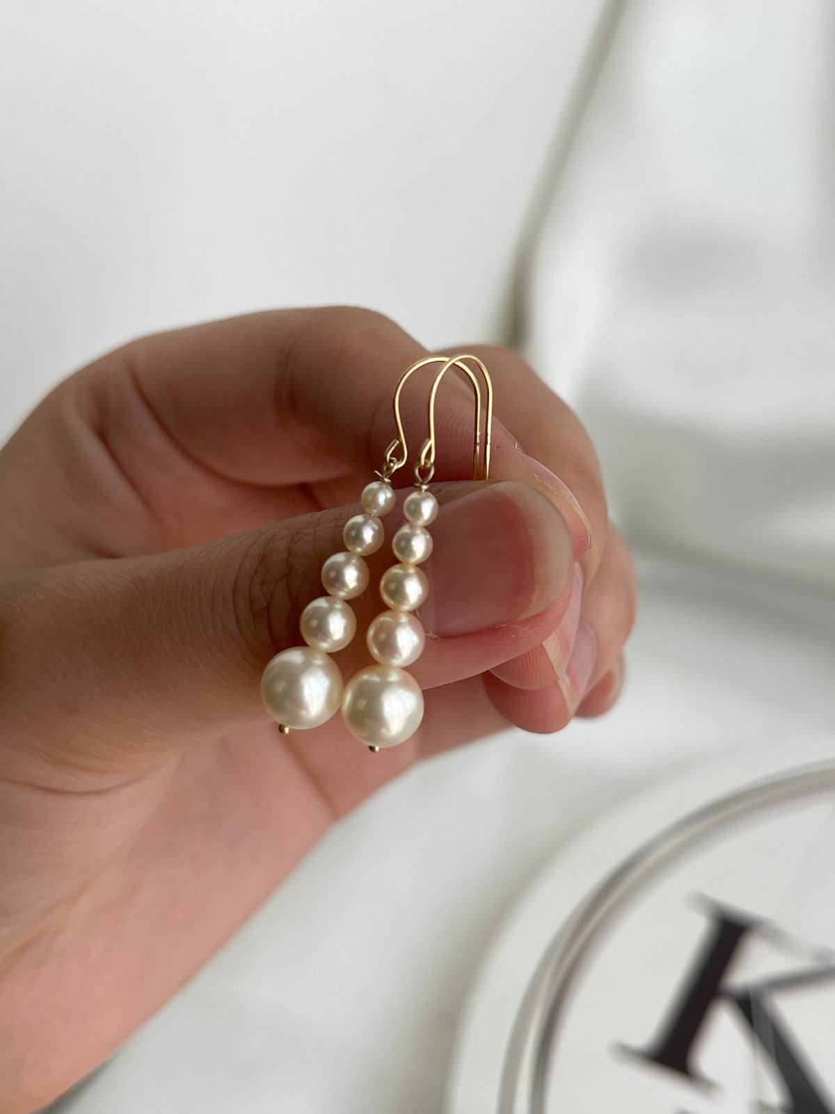 Champagne Golden Gradient Sized Akoya Pearl Hook Earrings