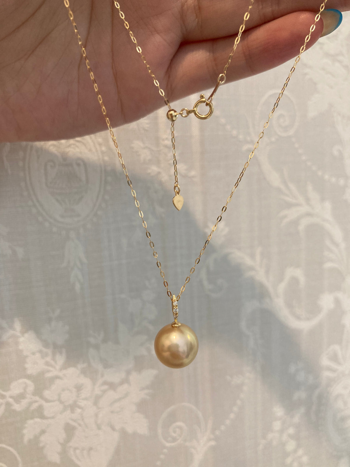 11 mm Golden South Sea Pearl Diamond Pendant Necklace – 18K White Gold