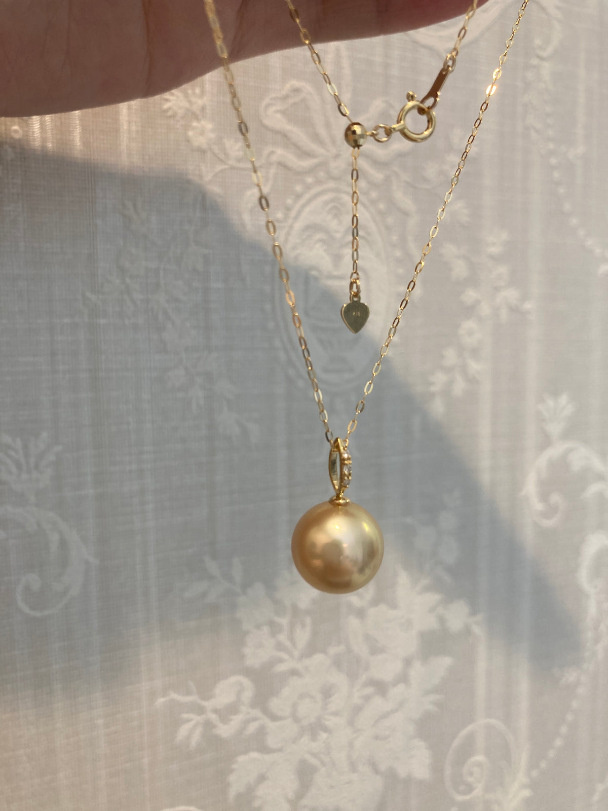 11 mm Golden South Sea Pearl Diamond Pendant Necklace – 18K White Gold