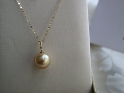 11mm Golden South Sea Pearl Diamond Pendant Necklac 18K Yellow Gold