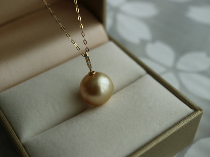 11mm Golden South Sea Pearl Diamond Pendant Necklac 18K Yellow Gold
