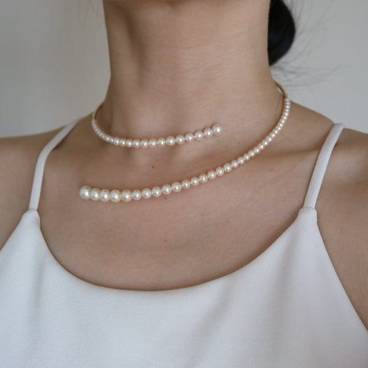Gradient Sized Akoya Pearl & 10K Gold Beads Memory Wire Choker Necklace - KOKOPEARLJEWELRY - 1