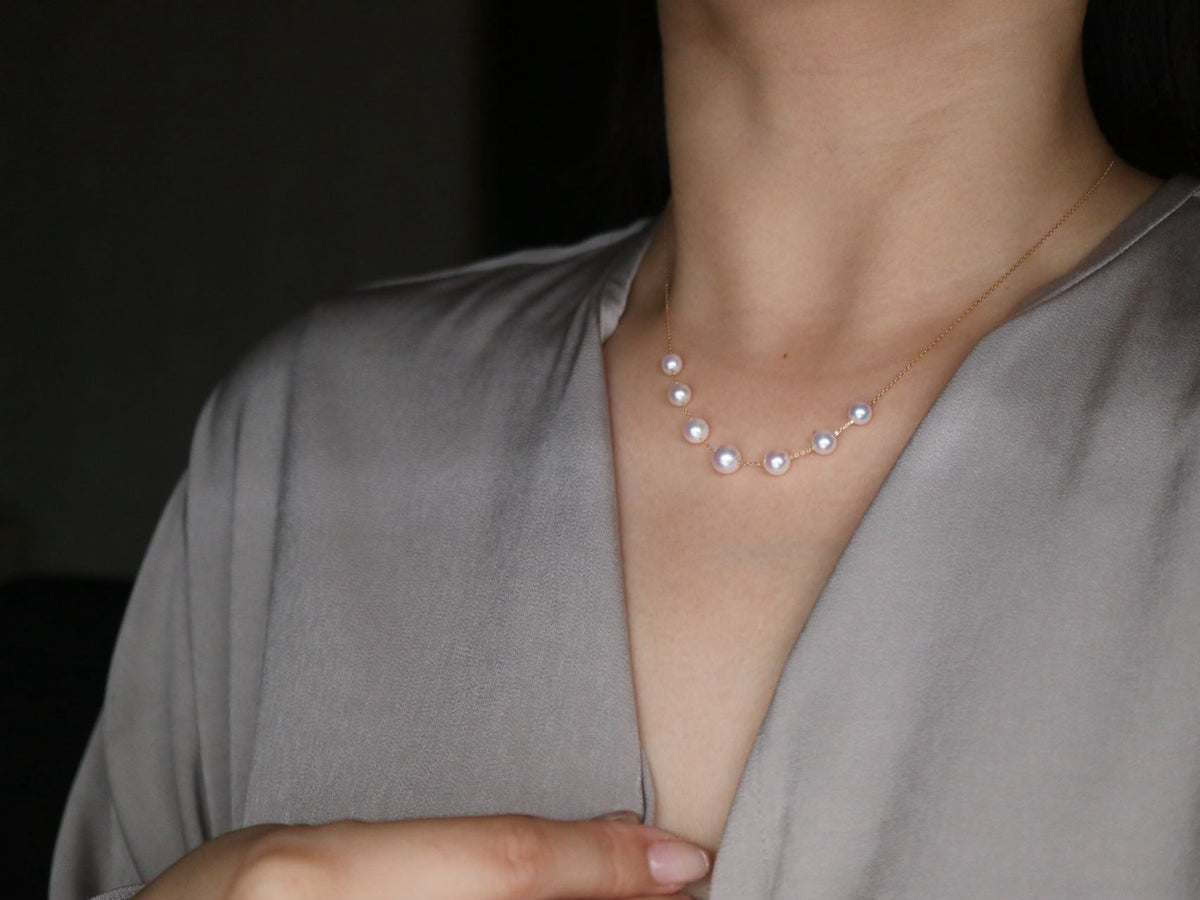 5.0-6.5mm Akoya Pearl Smile Station Necklace 18K Yellow Gold