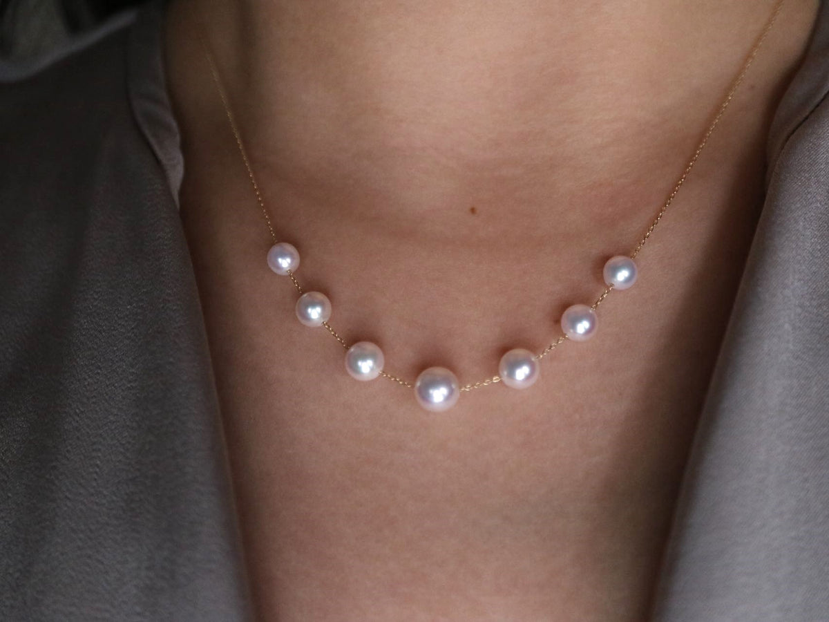 5.0-6.5mm Akoya Pearl Smile Station Necklace 18K Yellow Gold