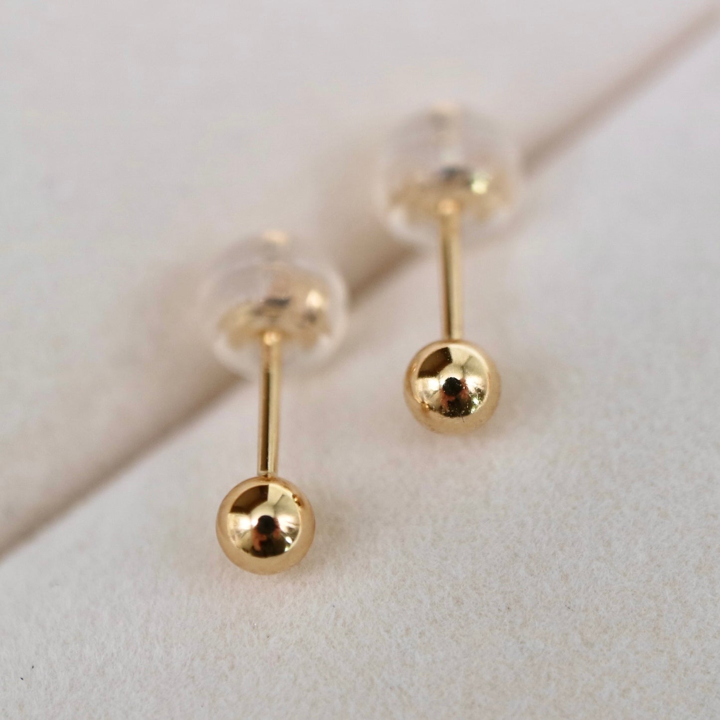 K18YG 3.0mm Small Ball Stud Earrings