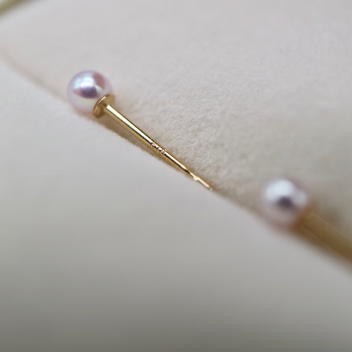 Ultra Rare 2.5mm Sakura Pink Tone Akoya Pearl Stud Earrings 18KYG