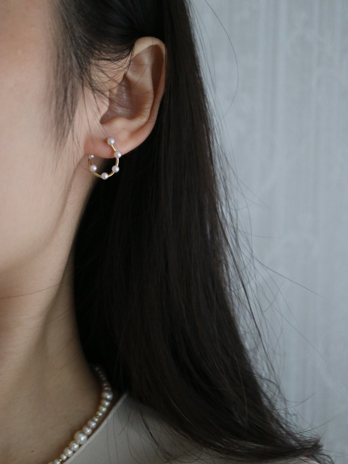 Rare Size 2.5mm Akoya Pearl Curved Hoop Earrings 18K Yellow Gold