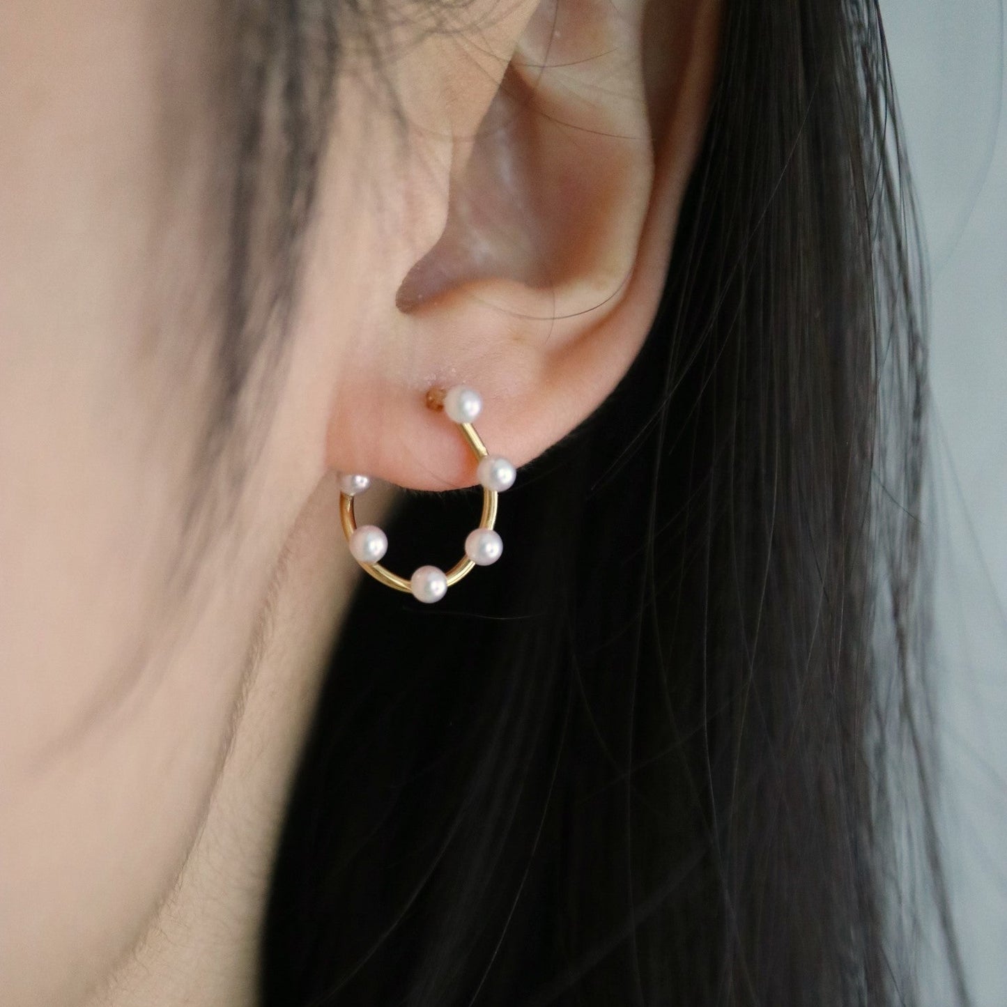 Rare Size 2.5mm Akoya Pearl Curved Hoop Earrings 18K Yellow Gold