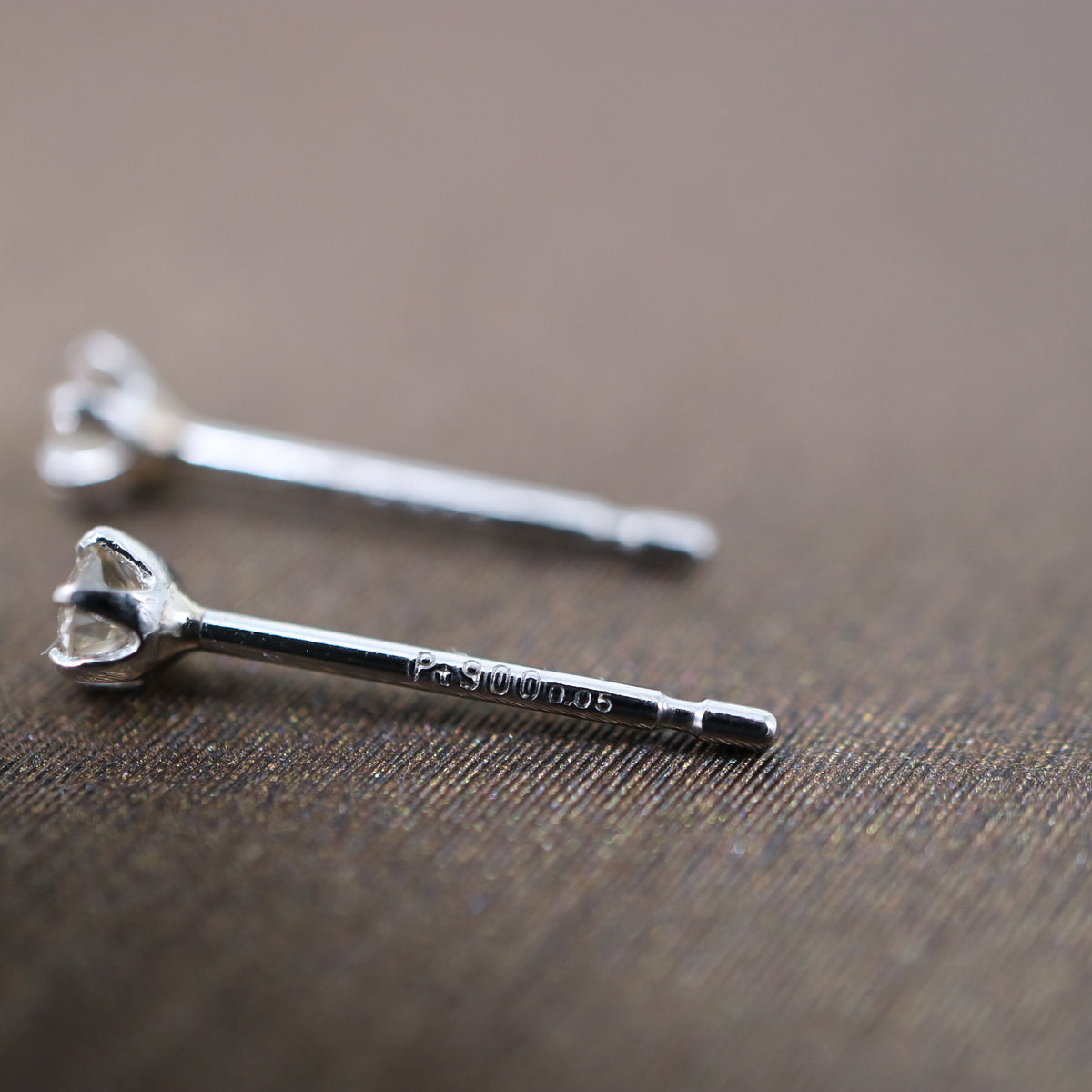 0.1ct 天然鑽石耳釘 Pt900
