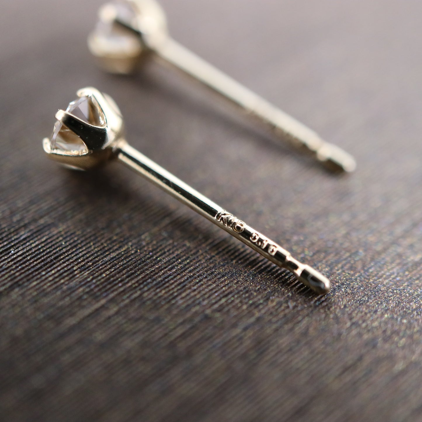 0.2ct 天然鑽石耳釘 K18YG