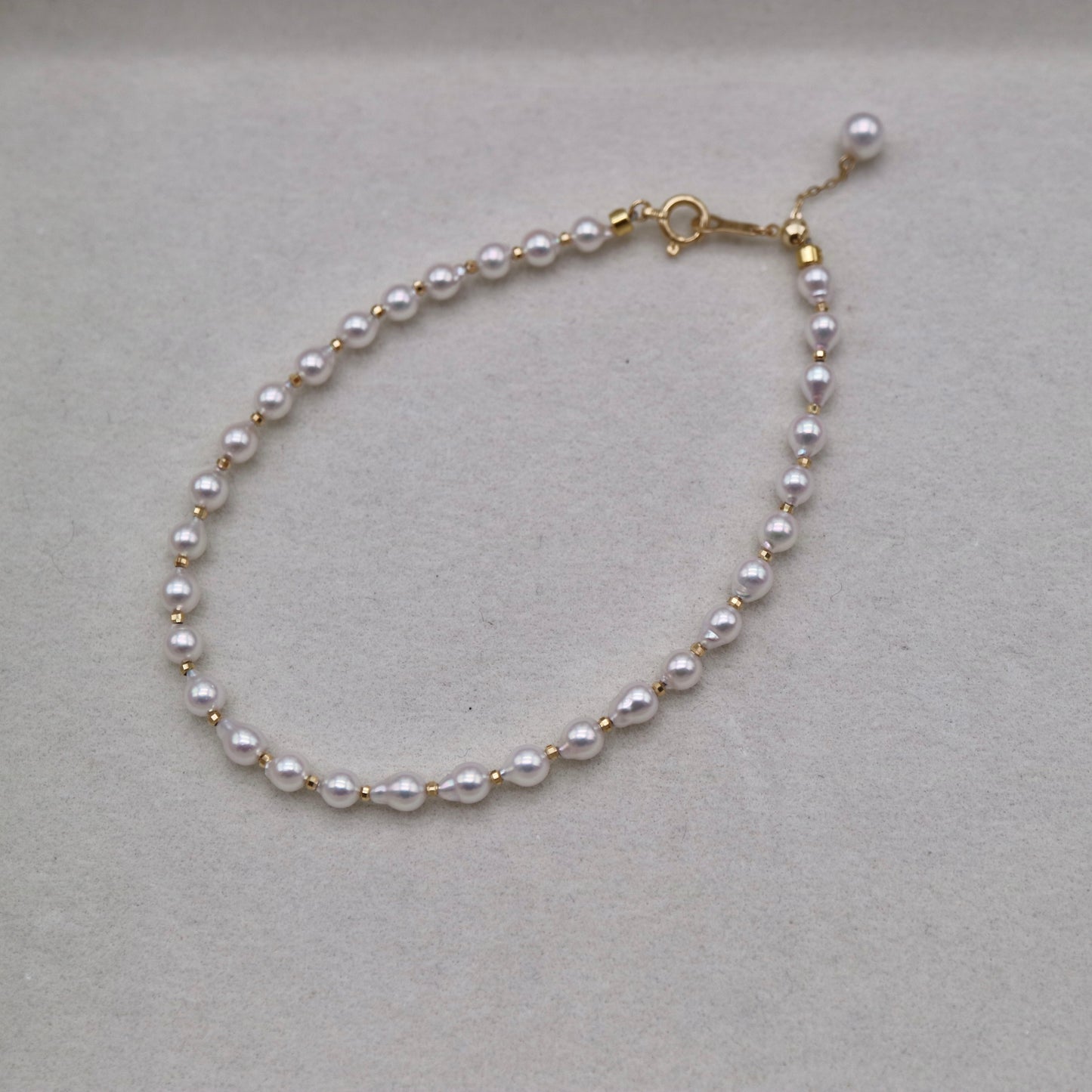 Rare 3.5mm Japanese Akoya Drop Pearl Bracelet K18YG