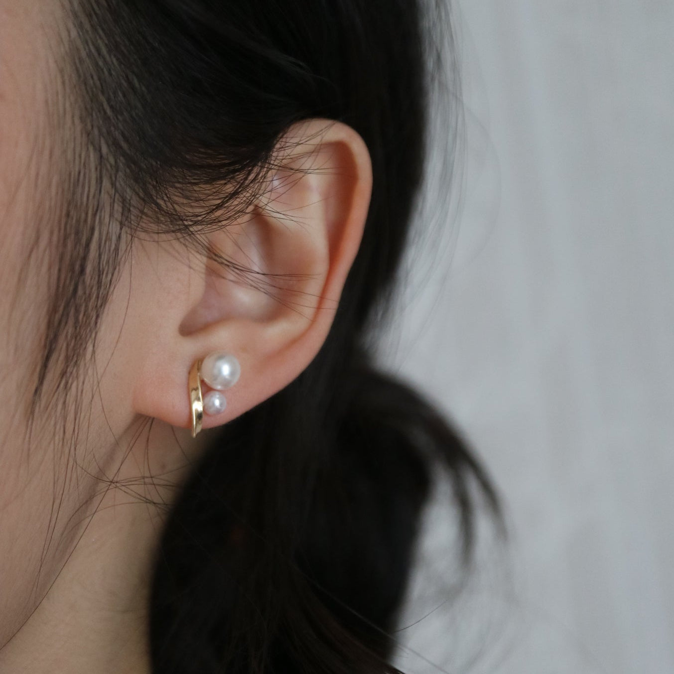 4+6.5mm Two Akoya Pearl Bar Stud Earrings 10K / 18K Yellow Gold - KOKOPEARLJEWELRY - 1