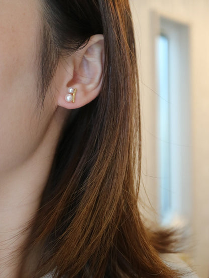 3.5+4.5mm Two Akoya Pearl Bar Stud Earrings 18K Yellow Gold - KOKOPEARLJEWELRY - 2