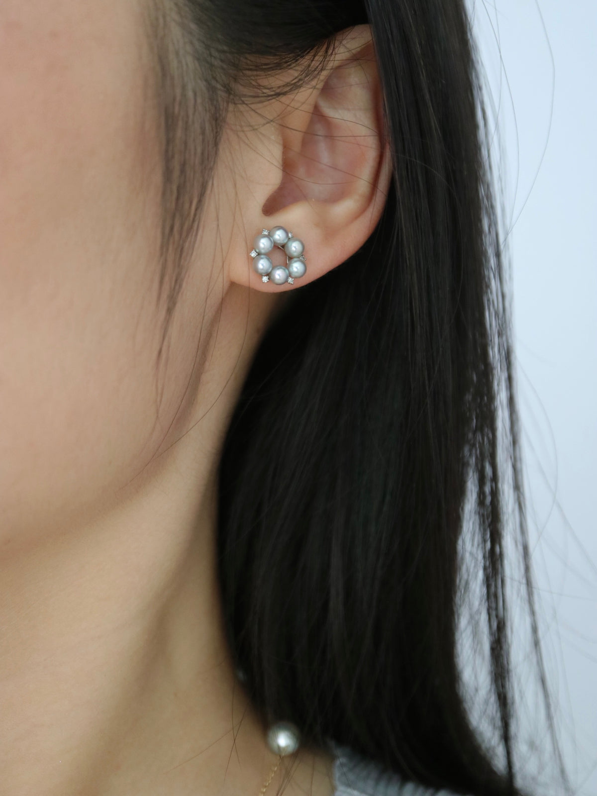 Rare Size 3.5mm Natural Silver Blue Akoya Pearl Diamond Halo Stud Earrings Pt900 Platinum