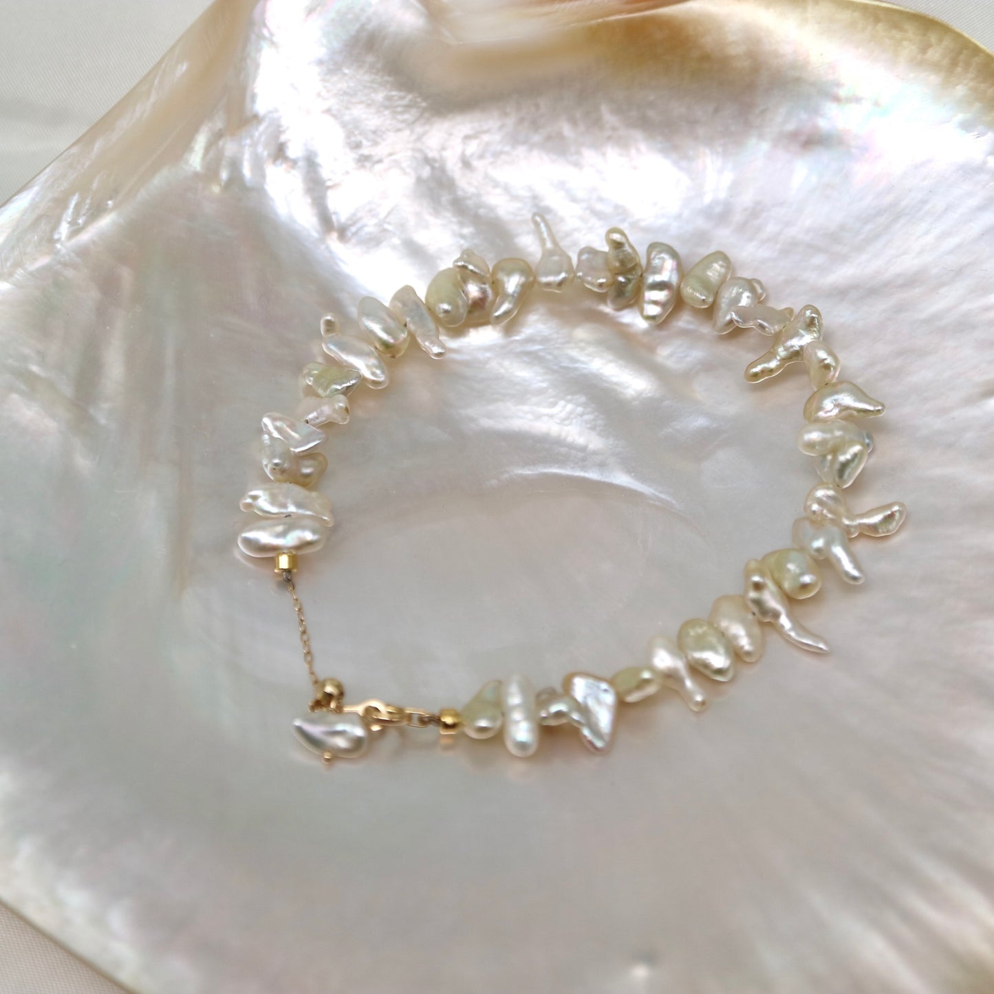 4+mm Champagne Tone Akoya Keshi Pearl Beaded Bracelet 18KYG