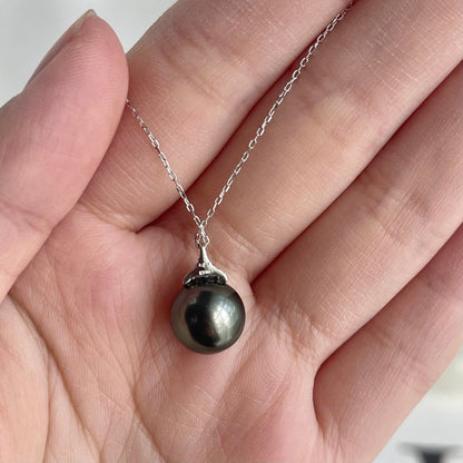 10mm Tahitian Pearl Crown Diamond Pendant Necklace 18K White Gold