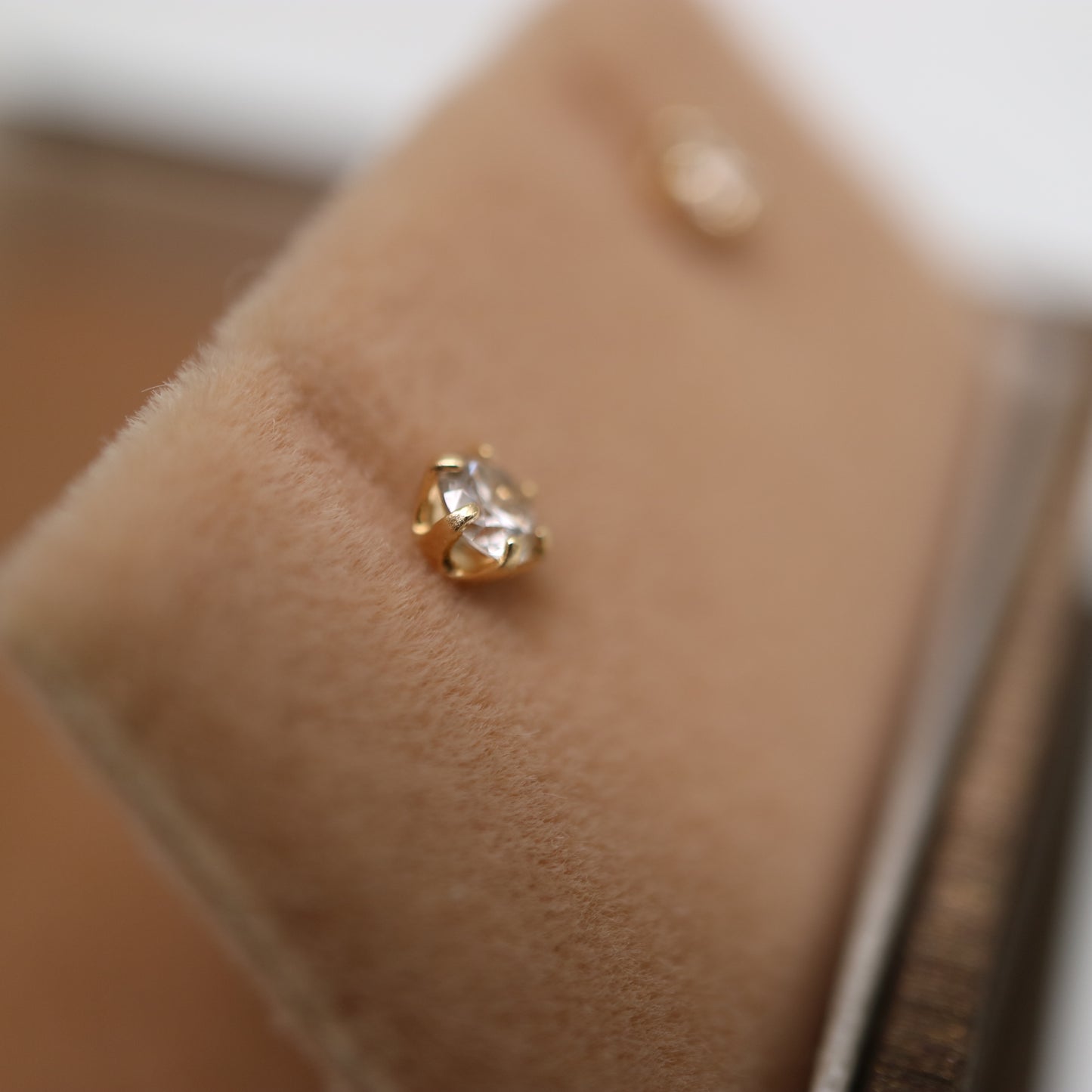 0.2ct 天然鑽石耳釘 K18YG