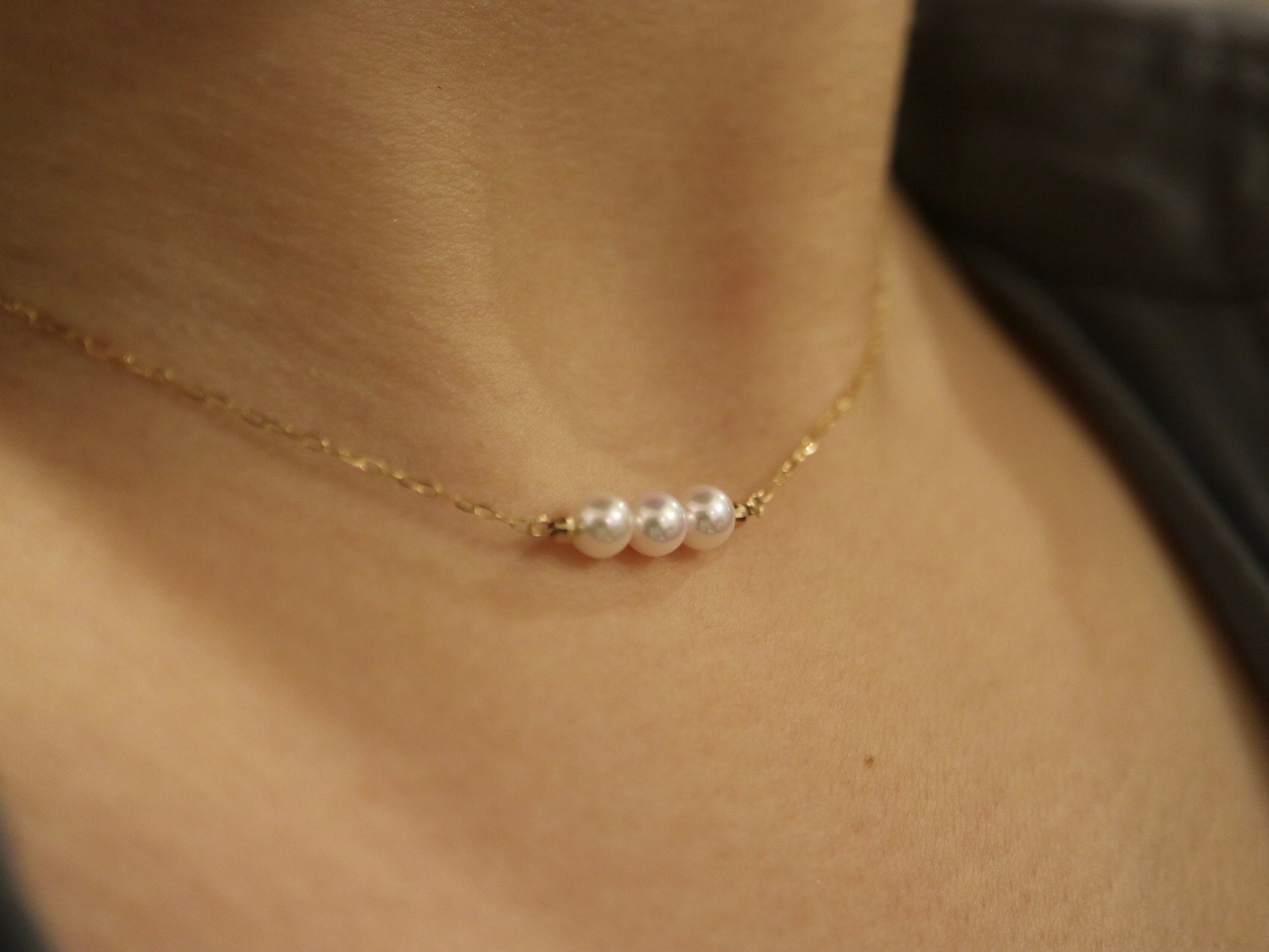 4.5mm Akoya Pearl Three Pearl Bar Pendant Necklace 10K Yellow Gold - KOKOPEARLJEWELRY - 3